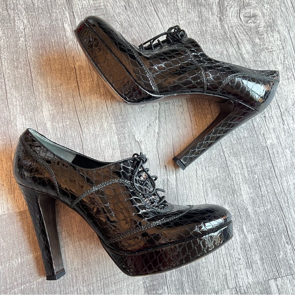 Y2K St.John Heels Shoes Lace Up Black Patent Leather Size 7.5
